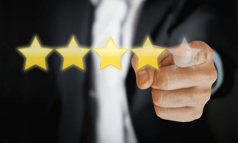 How To Deal with Negative Employee Reviews? 5 Easy Steps to Follow!