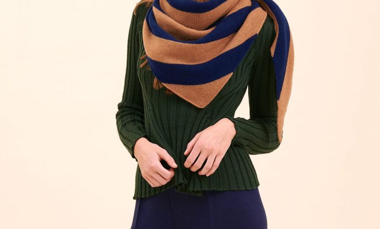 camel cashmere scarf